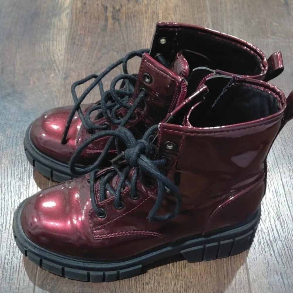 Madden NYC Lug Bottom Combat Boots